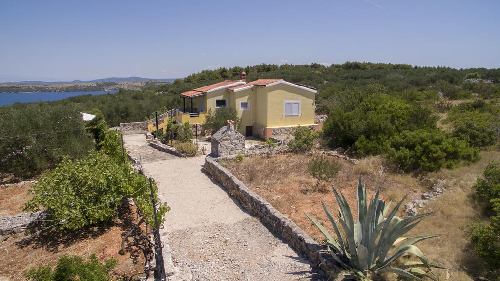 Holiday Home Rusticana***Sali, Dugi Otok ภายนอก รูปภาพ