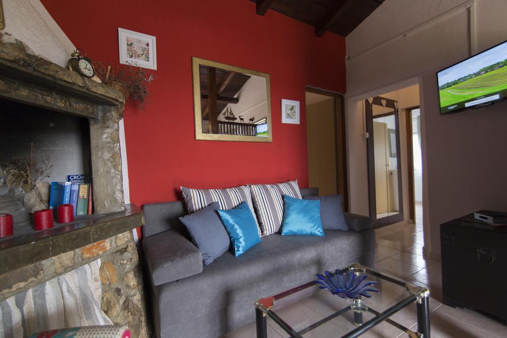 Holiday House Rusticana Sali, Dugi Otok Near Np Kornati ภายนอก รูปภาพ
